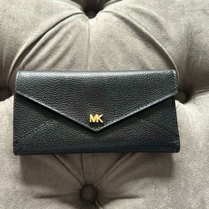 MK Trifold Jet Set Leather Wallet